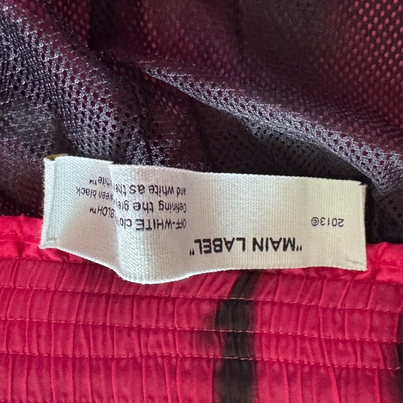 Off-White c/o Virgil Abloh Tie-Dye Active Shorts Size XS Featured in BAZAAR - Picture 10 of 10